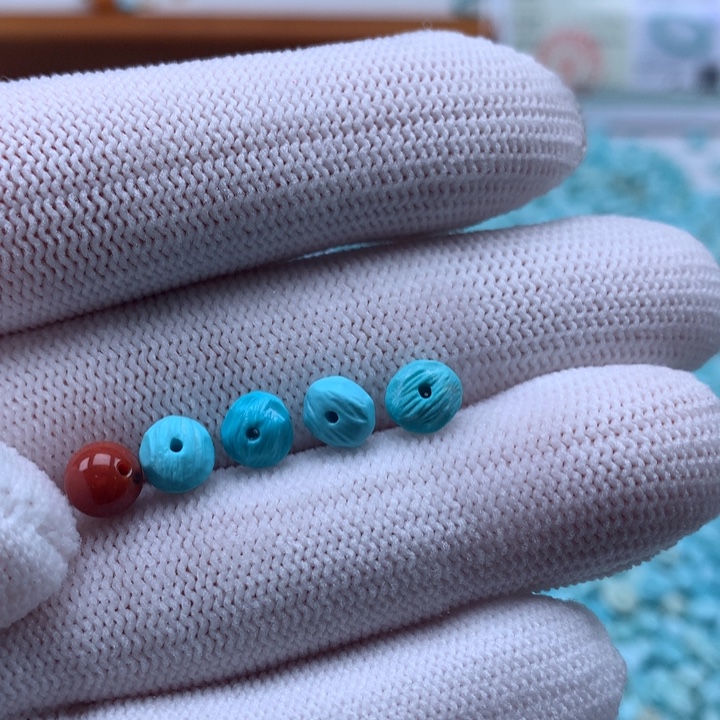 南红玛瑙未镶嵌珠宝奇石