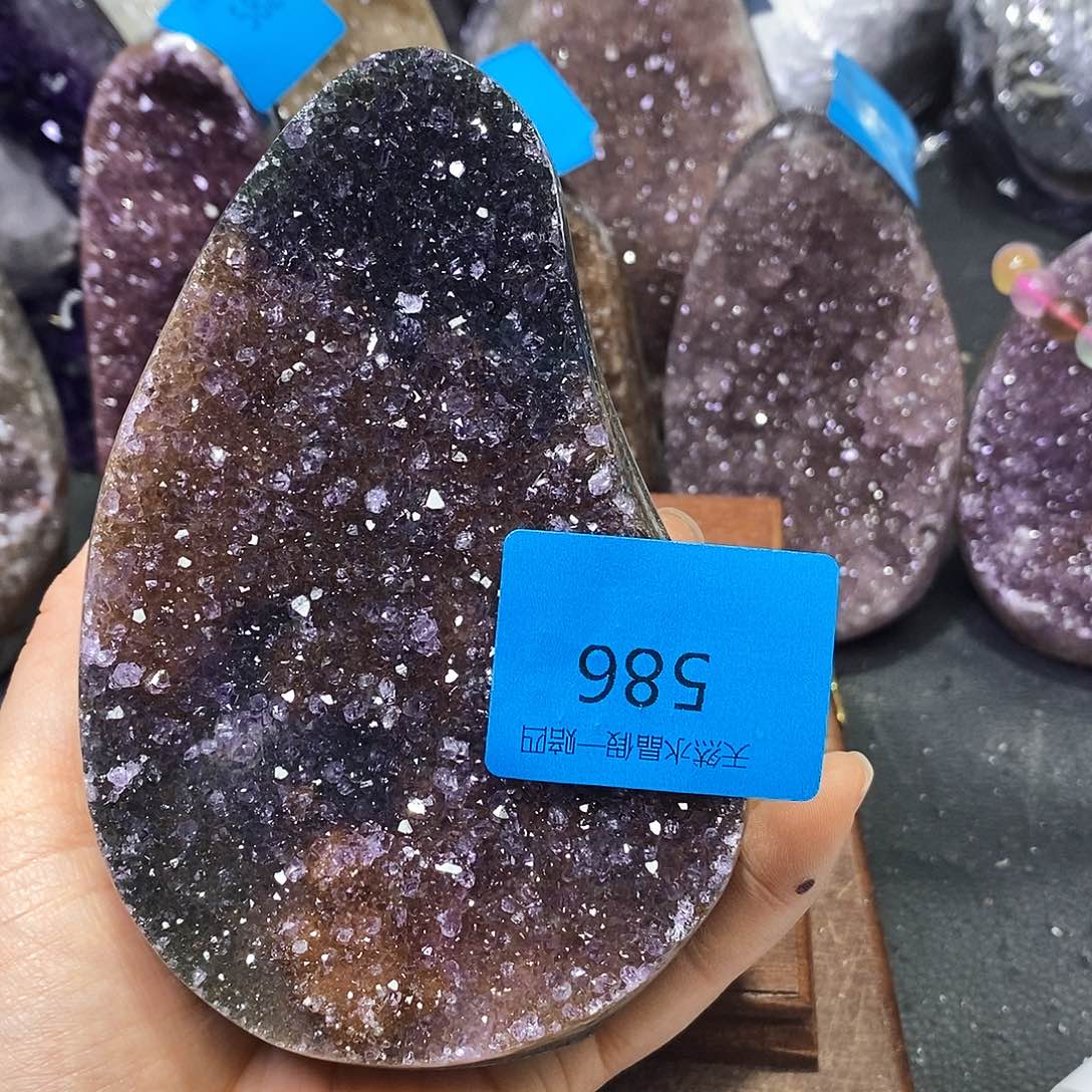 水晶大型摆件（非配饰）未镶嵌