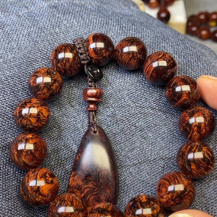 爱***旗1.5紫油梨紫油梨紫油梨