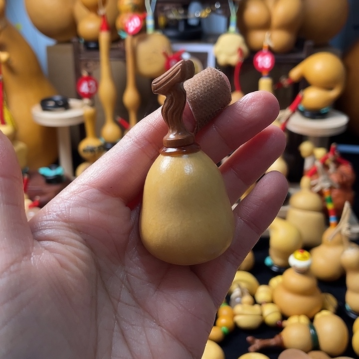 粥****文雅葫芦粉扑清洗剂