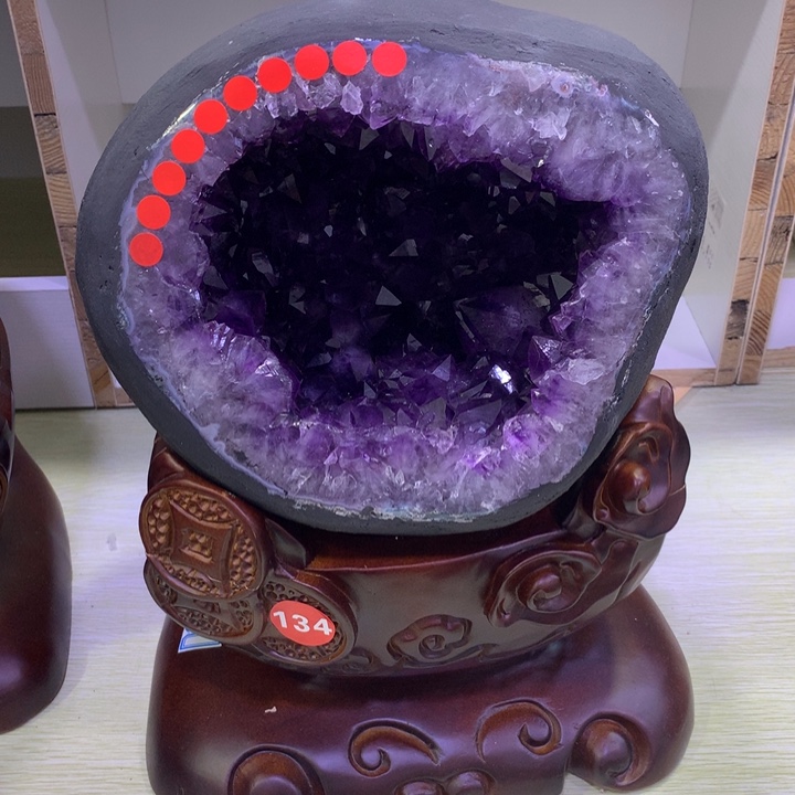 紫晶大型摆件（非配饰）未镶嵌晶