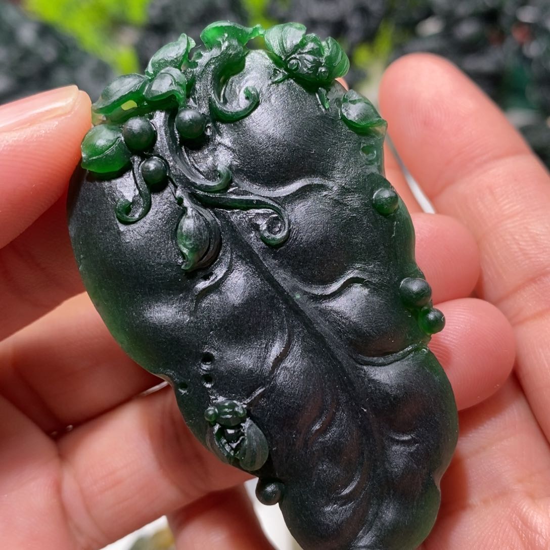 定制翡翠未镶嵌天然k