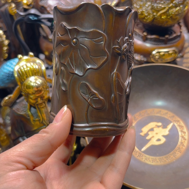 铜器摆件收收藏藏