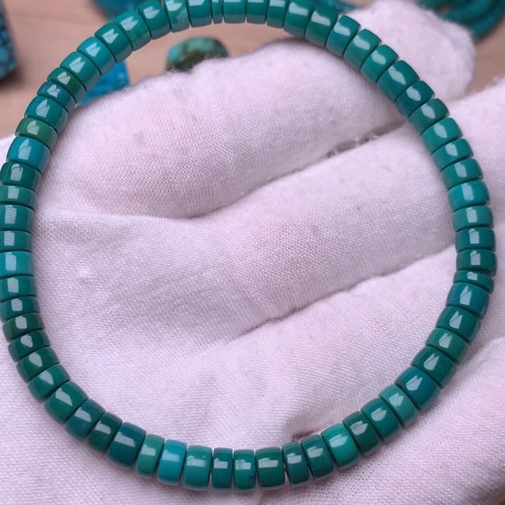 绿松石直切手串5.5未镶嵌