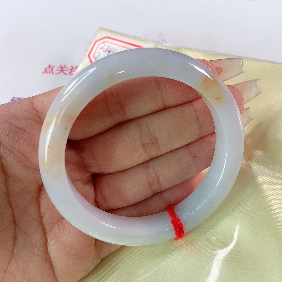 翡翠手镯未镶嵌①⑨⑥