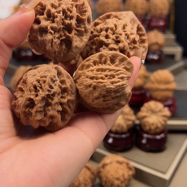 文玩核桃把件官帽➕野牛➕公子帽x-032