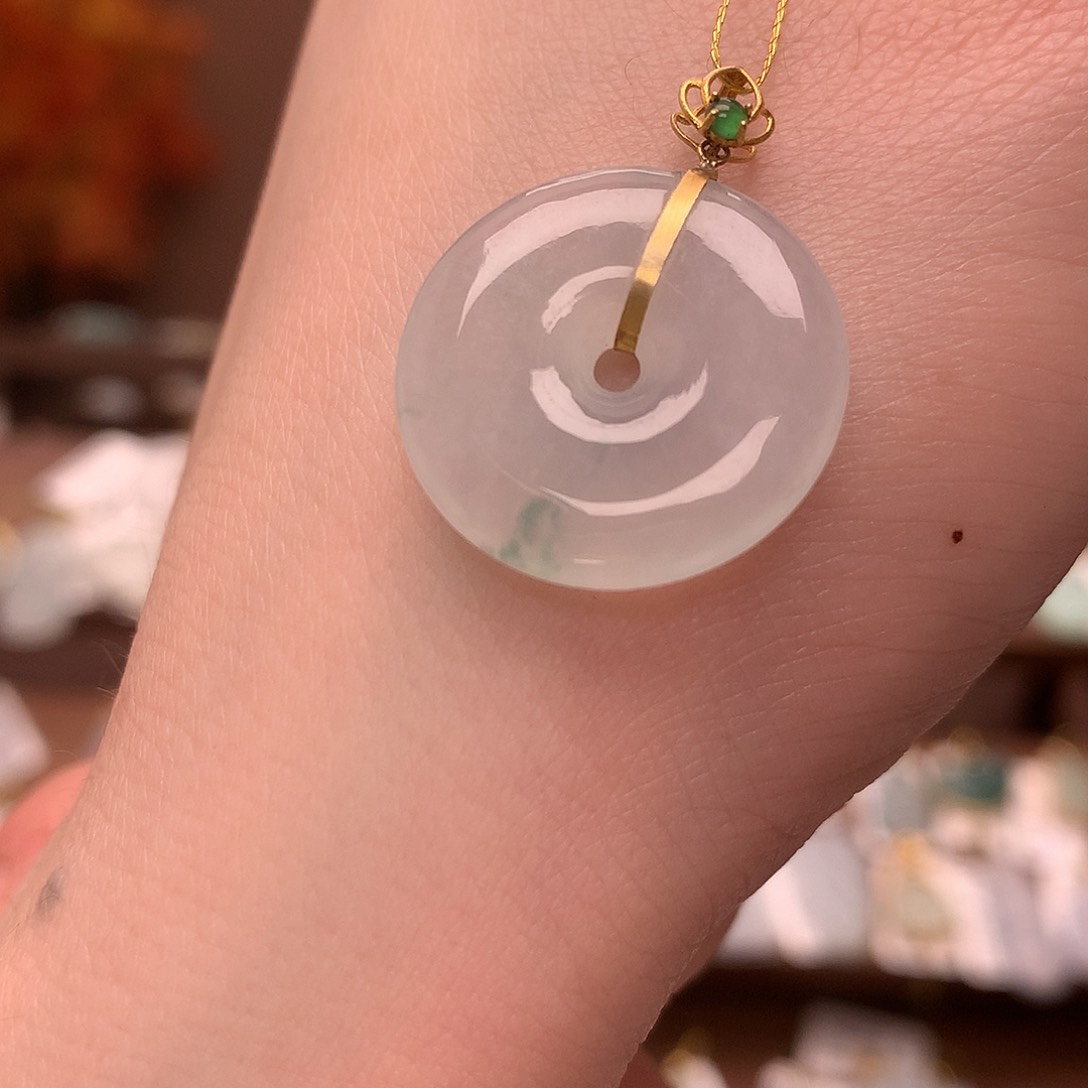 翡翠吊坠(不含链)18K金镶嵌