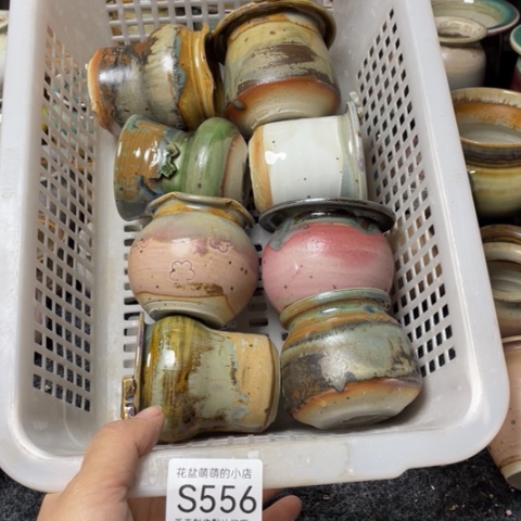 紫砂花盆微瑕556口径5厘米
