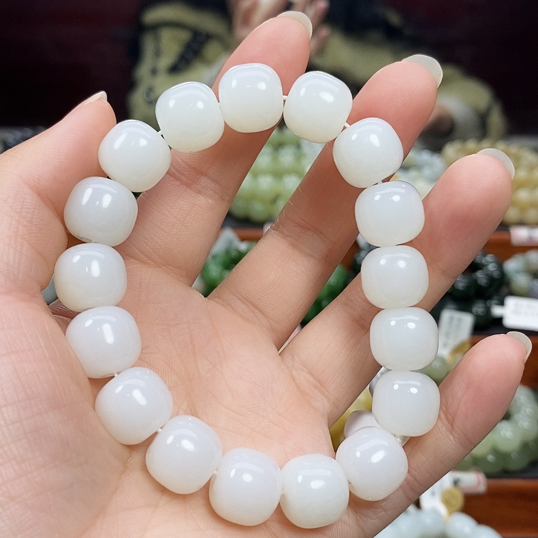 和田玉手链未镶嵌