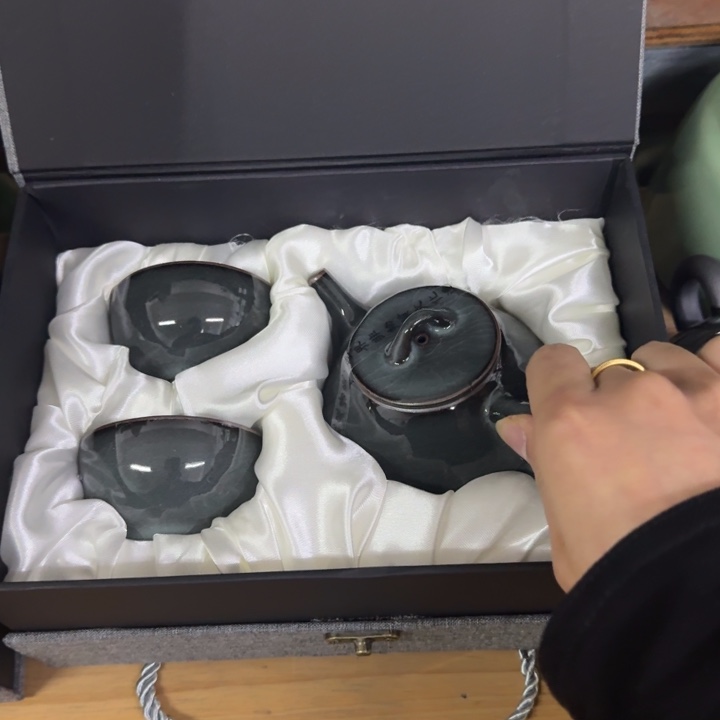 龙泉青瓷茶具微瑕6105