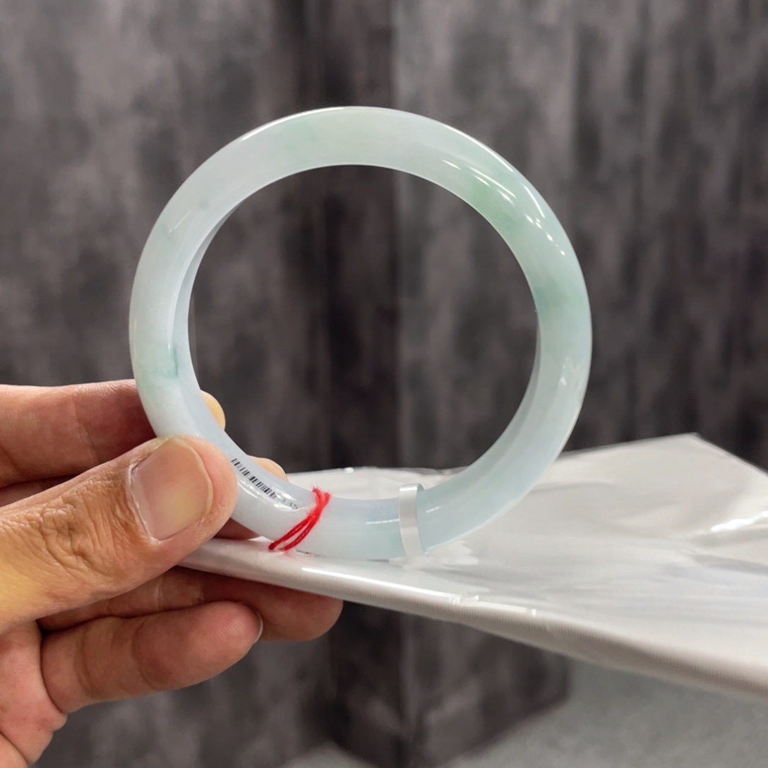 未镶嵌手镯翡翠翡翠手镯