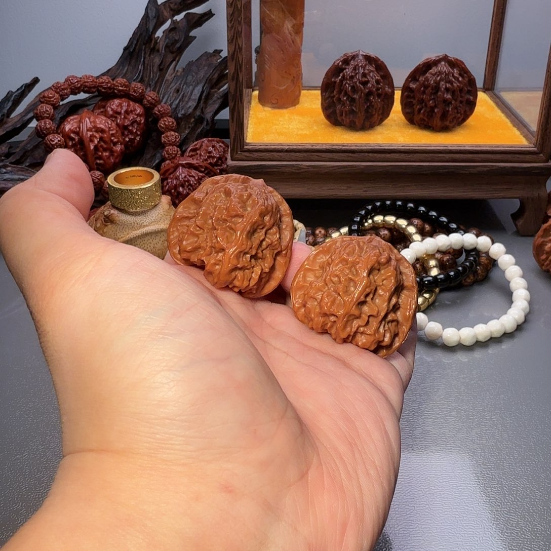 文玩核桃把件40.5尺寸蓟县红马蹄