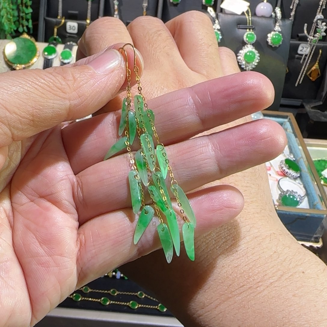 翡翠18K金镶嵌颈饰耳钩