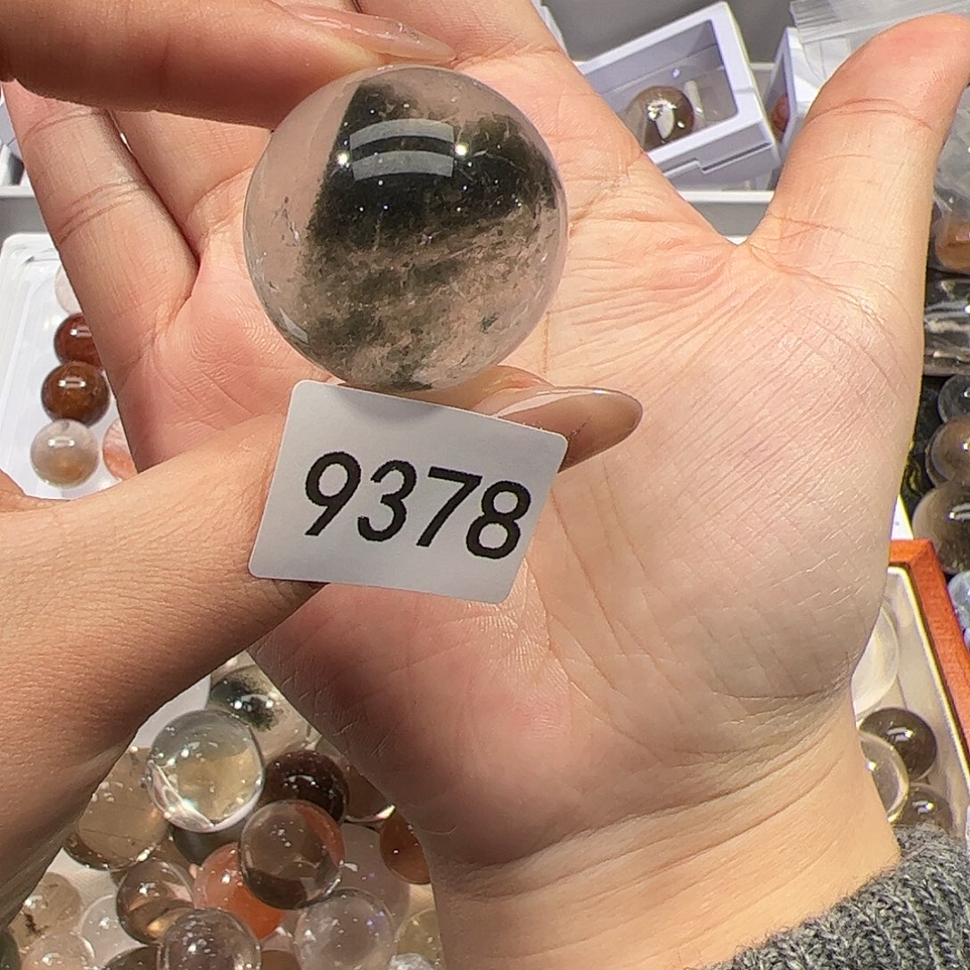 未镶嵌水晶大型摆件（非配饰）