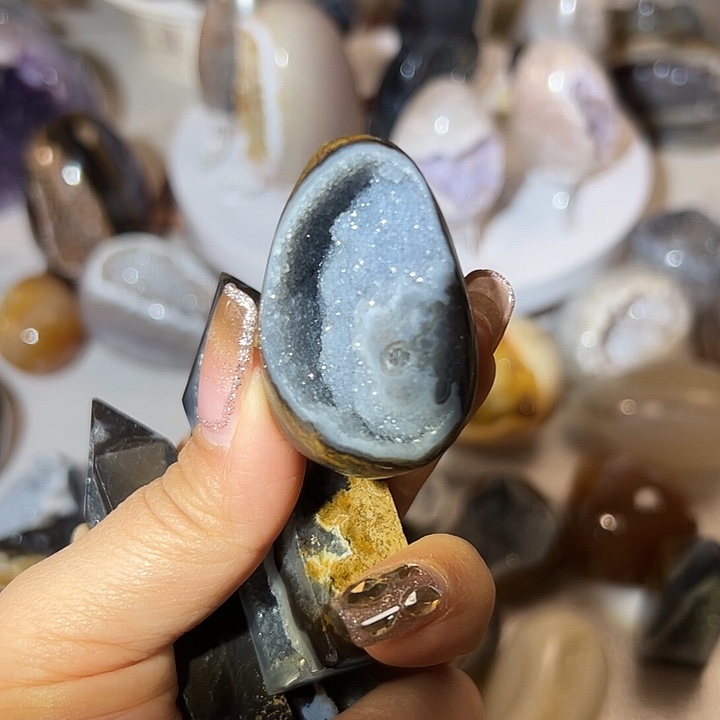 玛瑙/玉髓无未镶嵌九眼柱子