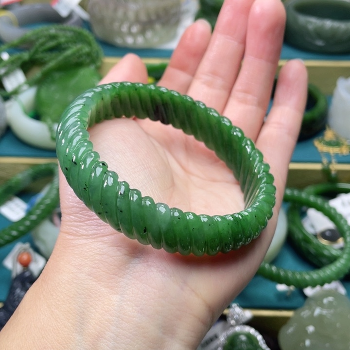 和田玉手镯58+圈口 编号12未镶嵌