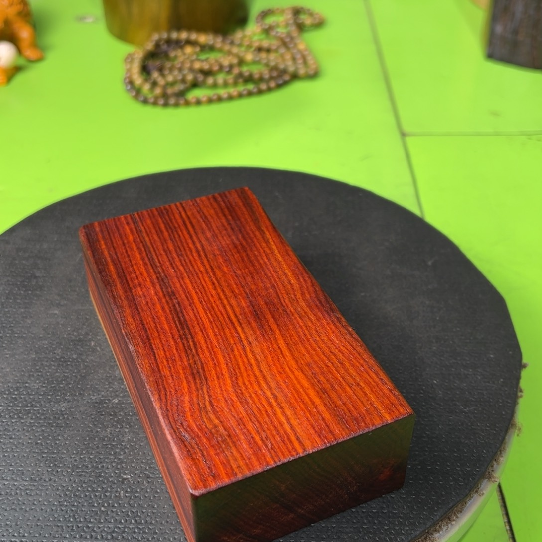 D***i大果紫檀（缅甸花梨）