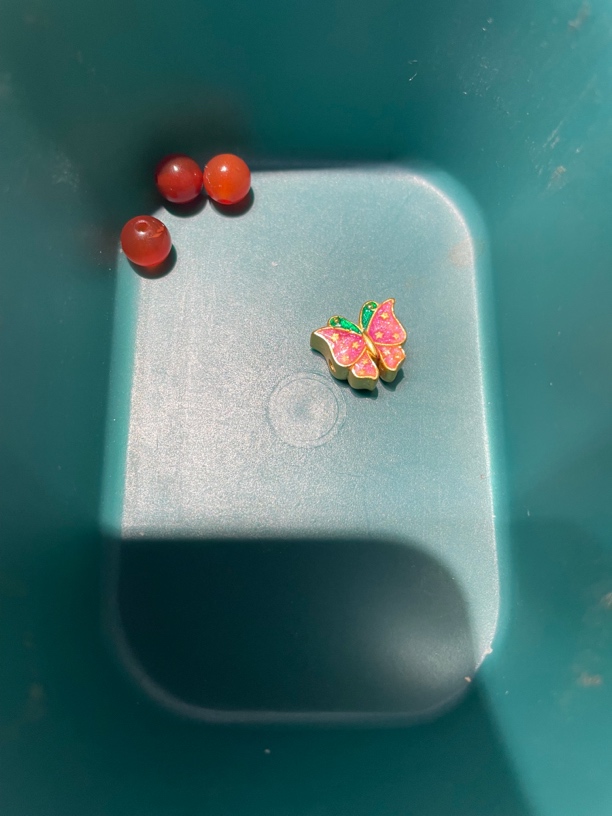                足金a1    加 玛 瑙