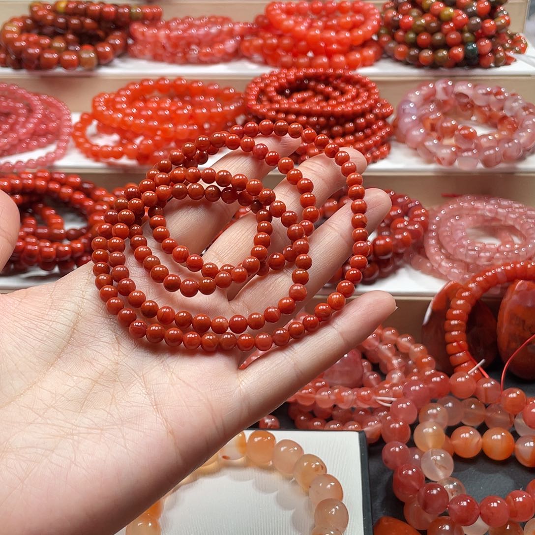 南红玛瑙未镶嵌手链
