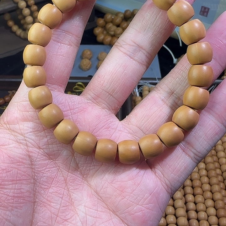 马***虎吊坠猴头核桃微瑕直切