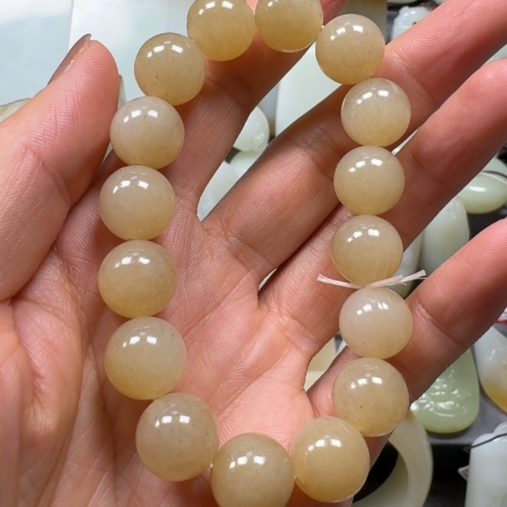 和田玉手串未镶嵌