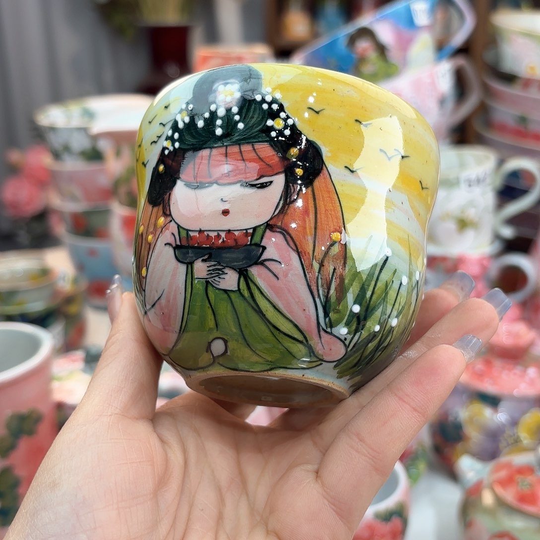 瓷片在这里我们就像我说得话都没有说出来