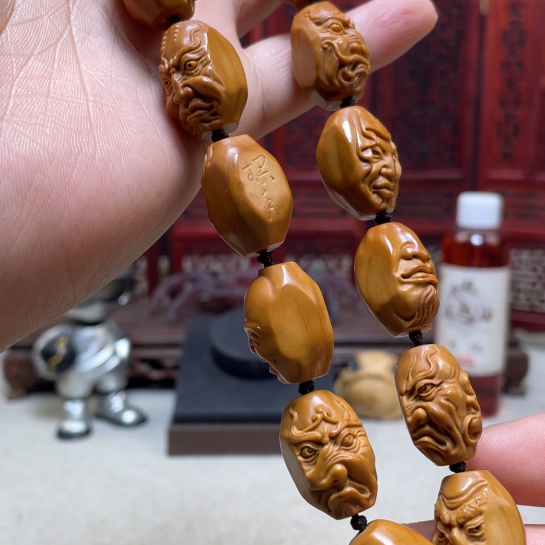 橄榄核吊坠橄榄核雕