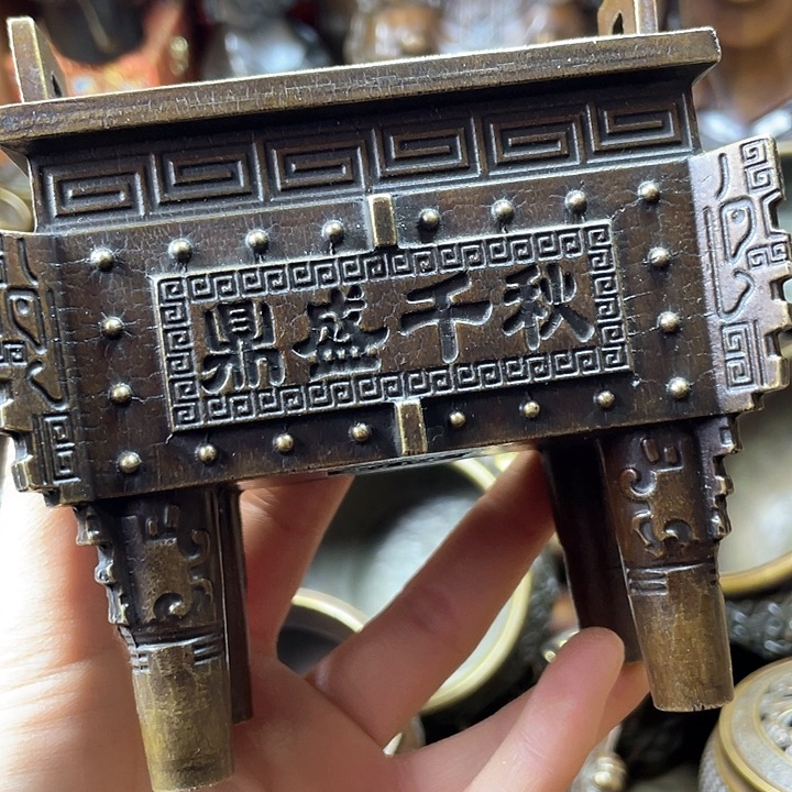 全是铜铜铜器铜器