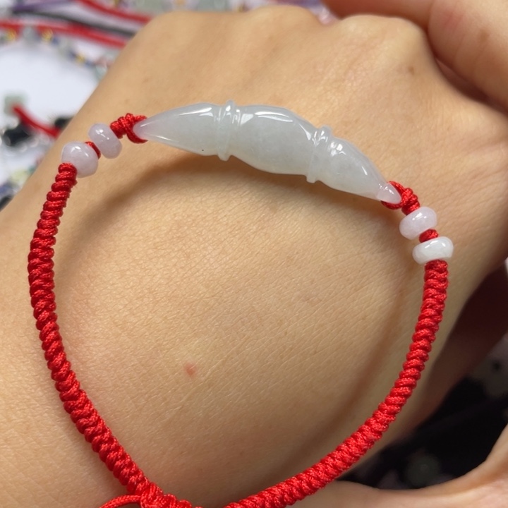 翡翠未镶嵌手绳7999999999