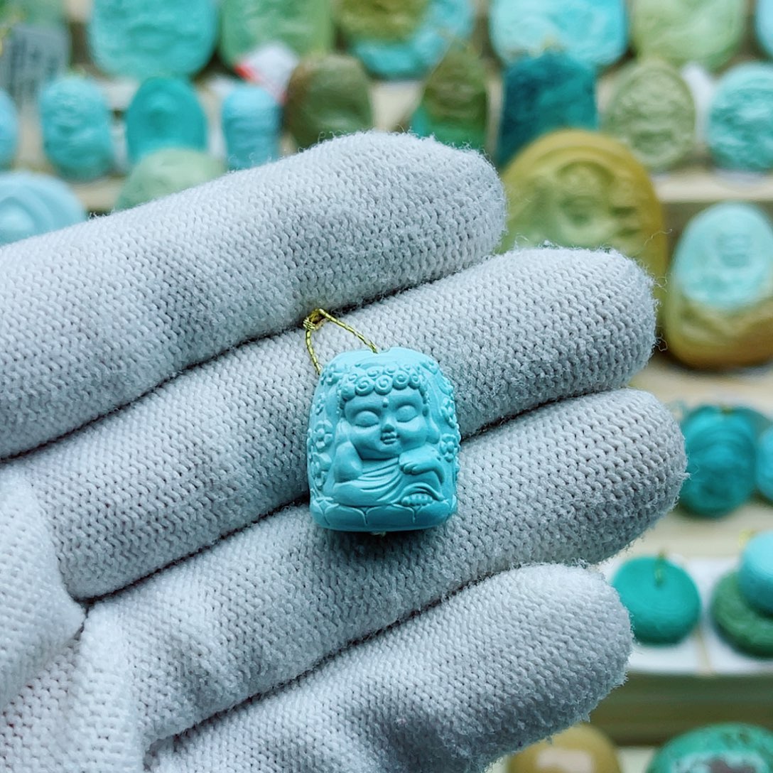 绿松石未镶嵌珠宝奇石