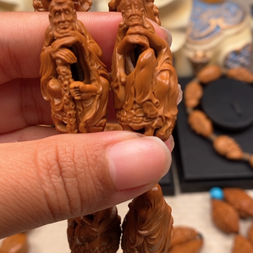 【闪购商品】橄榄核吊坠橄榄手工雕刻工艺