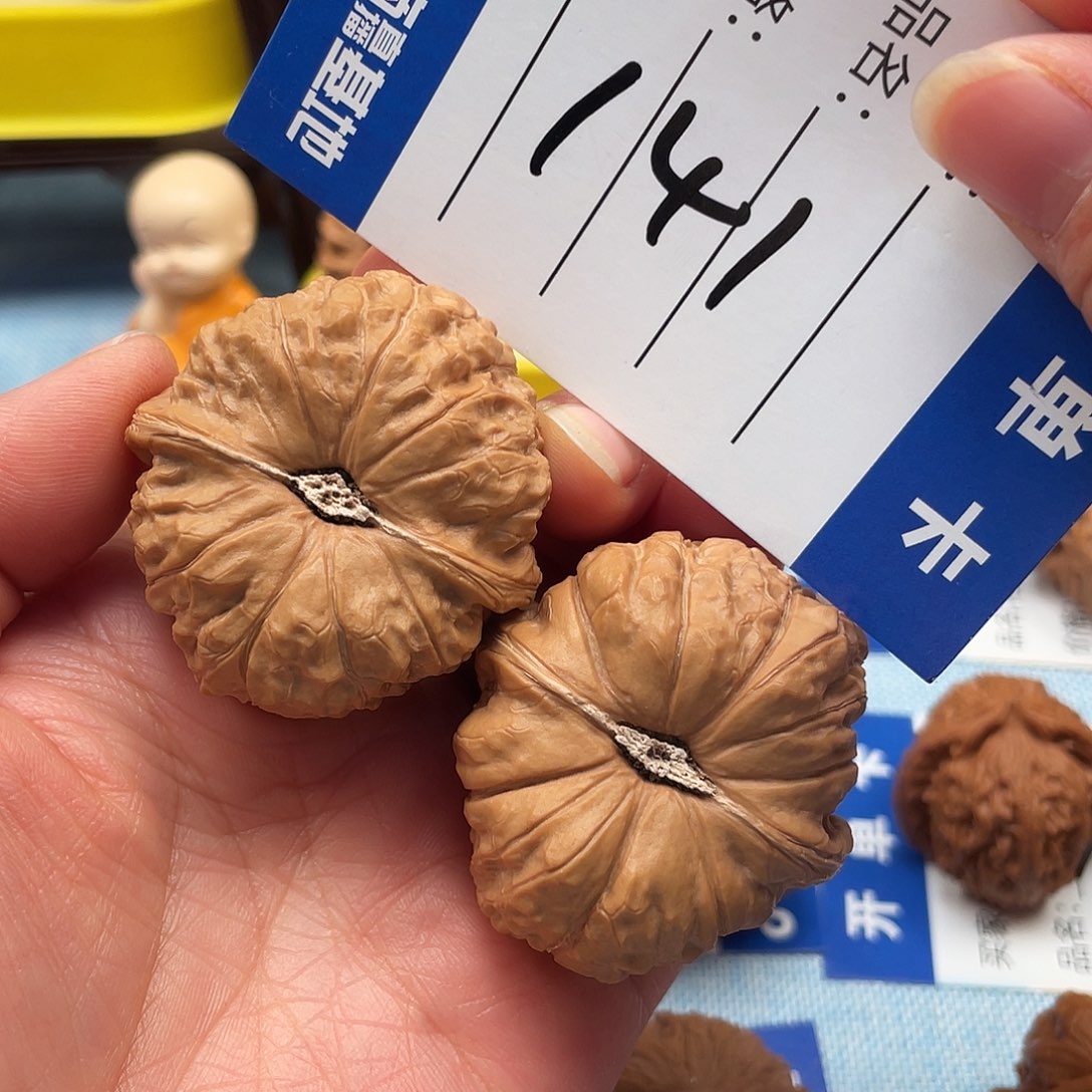 文玩核桃把件南瓜墩