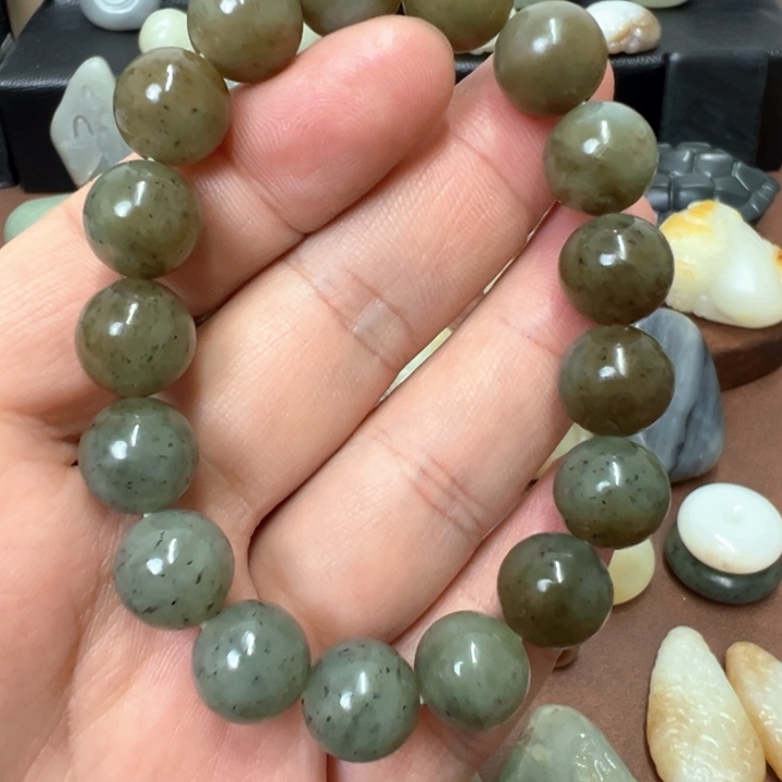 未镶嵌手串和田玉