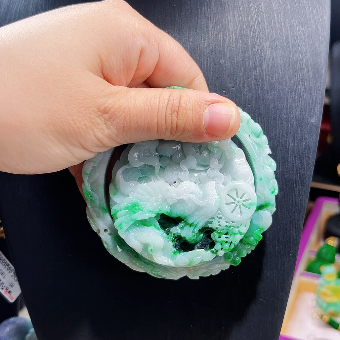 【闪购商品】翡翠手镯未镶嵌小****5套镯