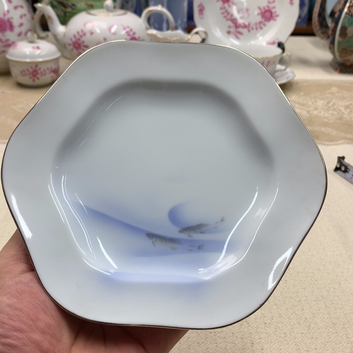 瓷片这首单曲的歌