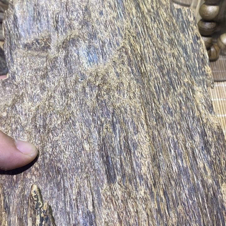 沉香摆件达拉干的