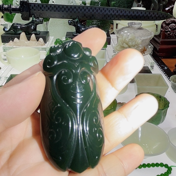 和田玉（青玉）挂件未镶嵌