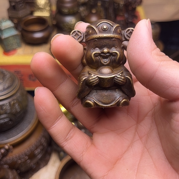 精美铜器点击下单