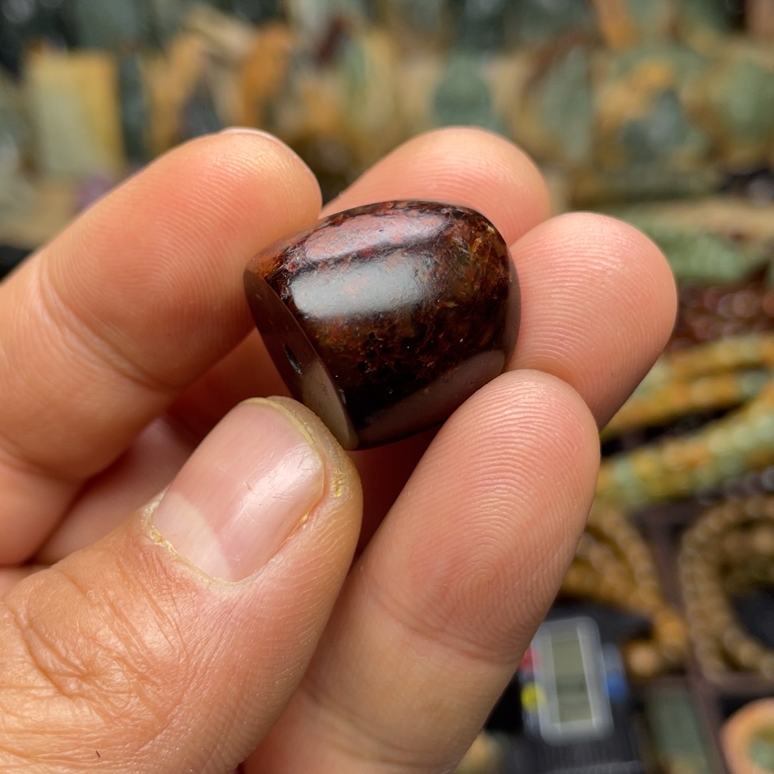 静***修和田玉未镶嵌车挂单珠