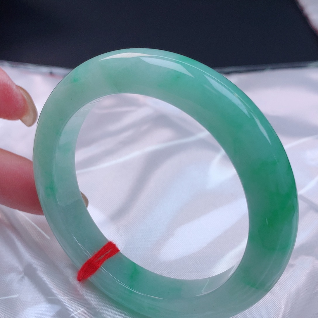 【闪购商品】未镶嵌手镯翡翠54