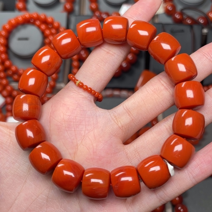南红玛瑙手链未镶嵌