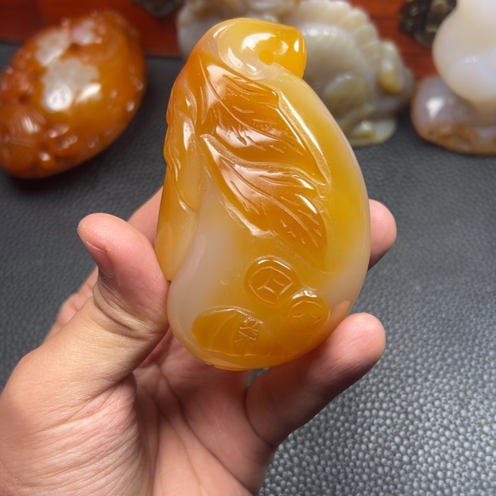 关***冒玛瑙/玉髓未镶嵌手把