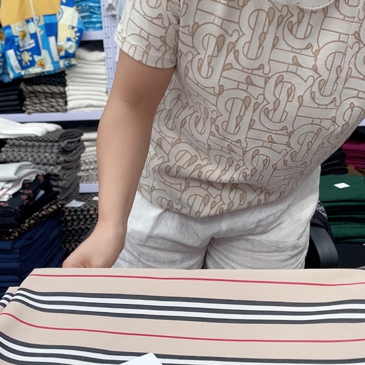 巴宝条纹纯棉一米