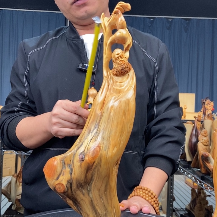 柏木（崖柏）随型摆件