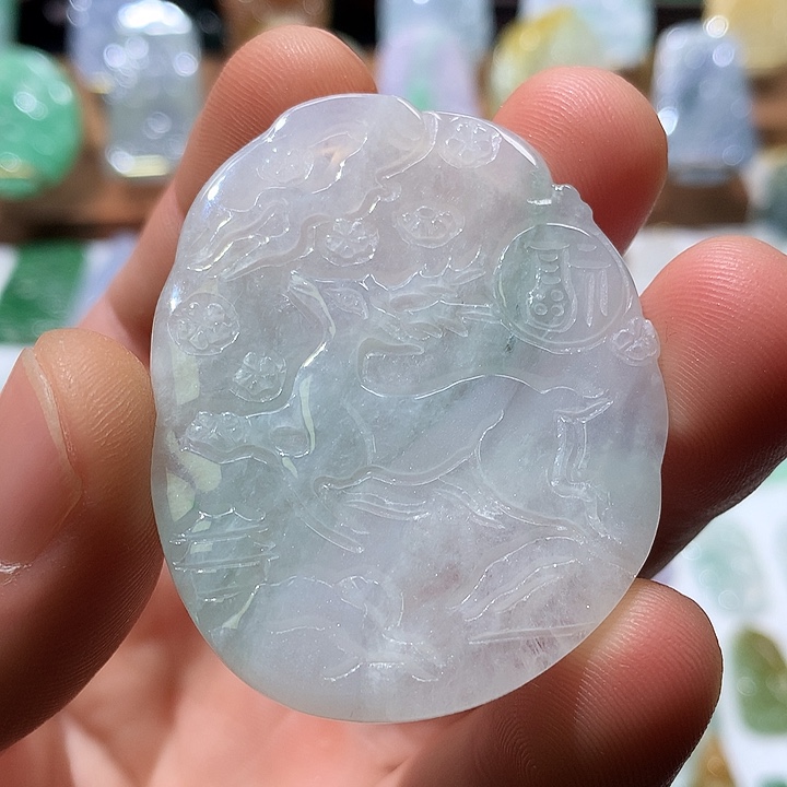 翡翠颈饰未镶嵌挂件