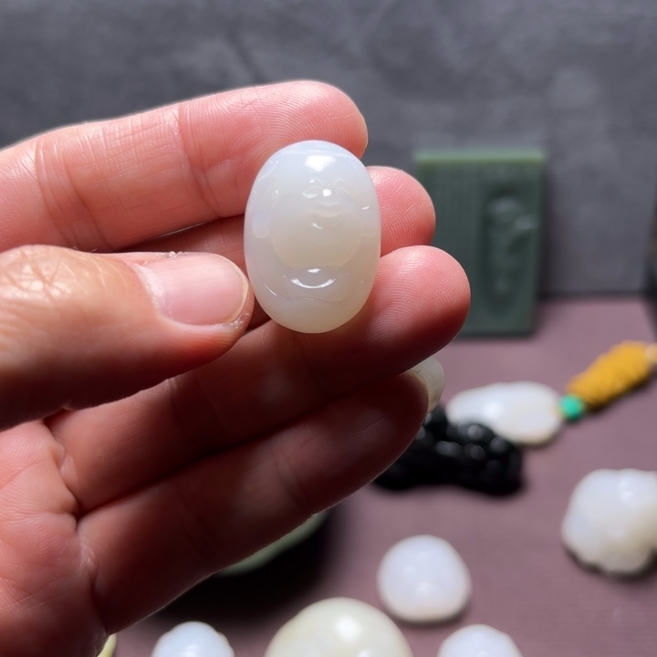 和田玉未镶嵌挂件