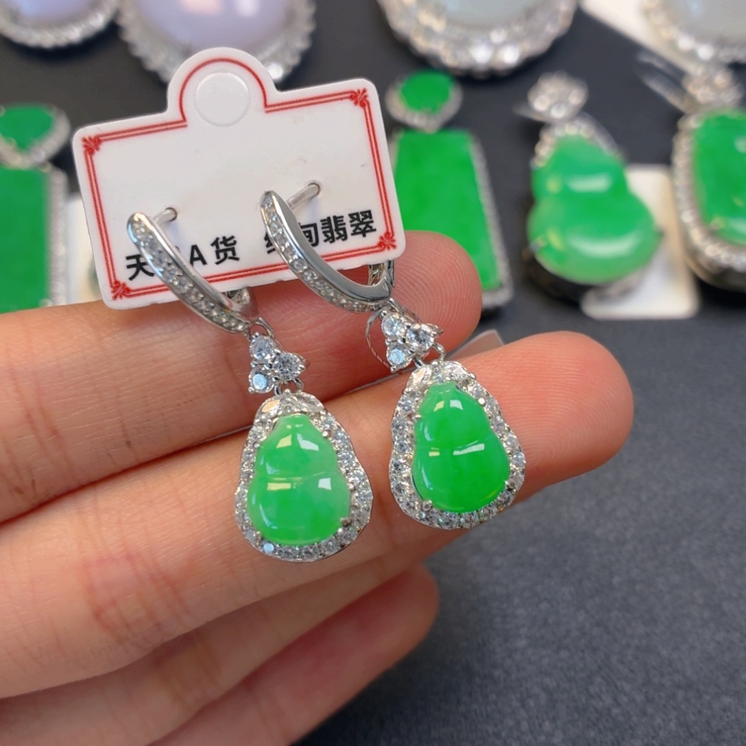 翡翠银S925镶嵌颈饰