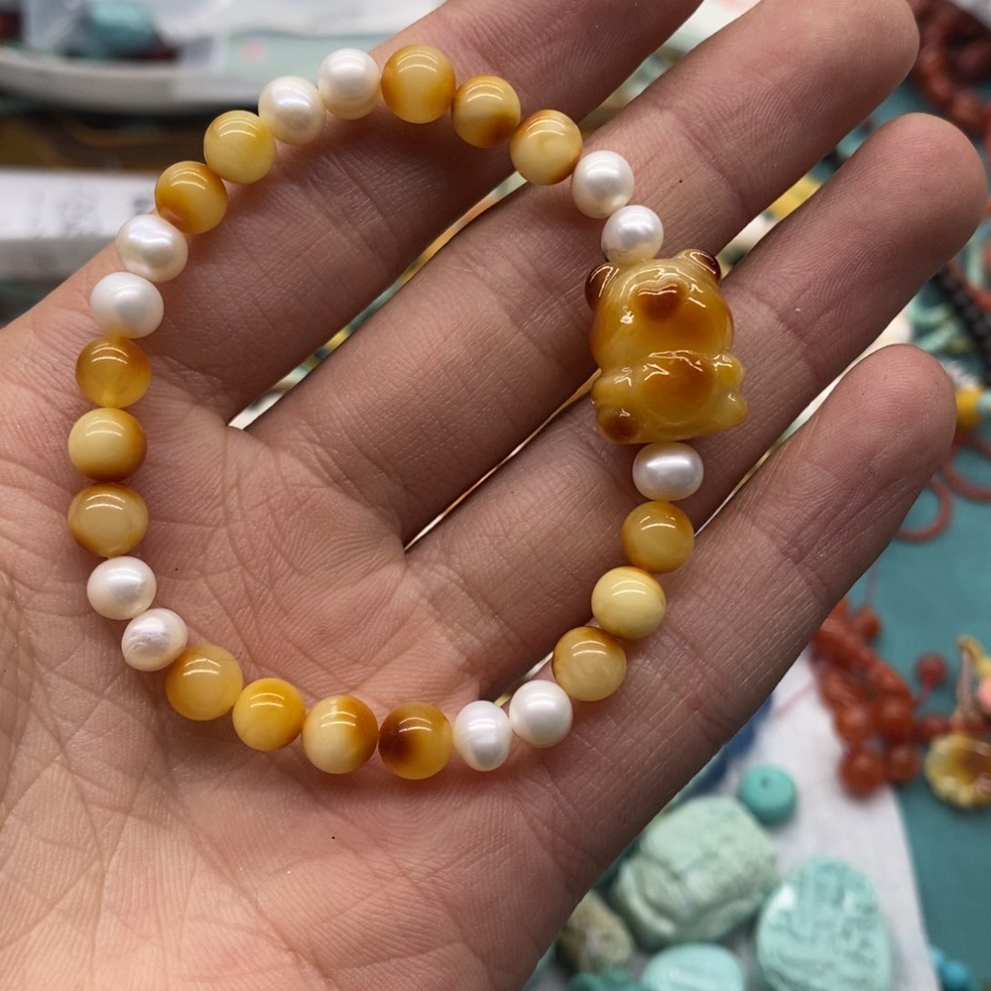 【闪购商品】琥珀裸石未镶嵌琥珀