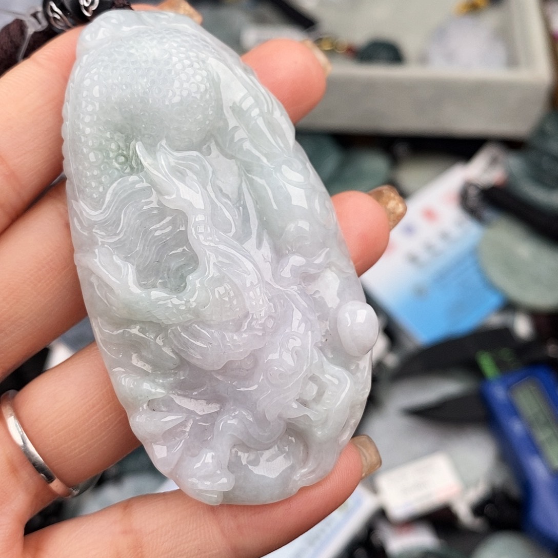 翡翠颈饰未镶嵌一