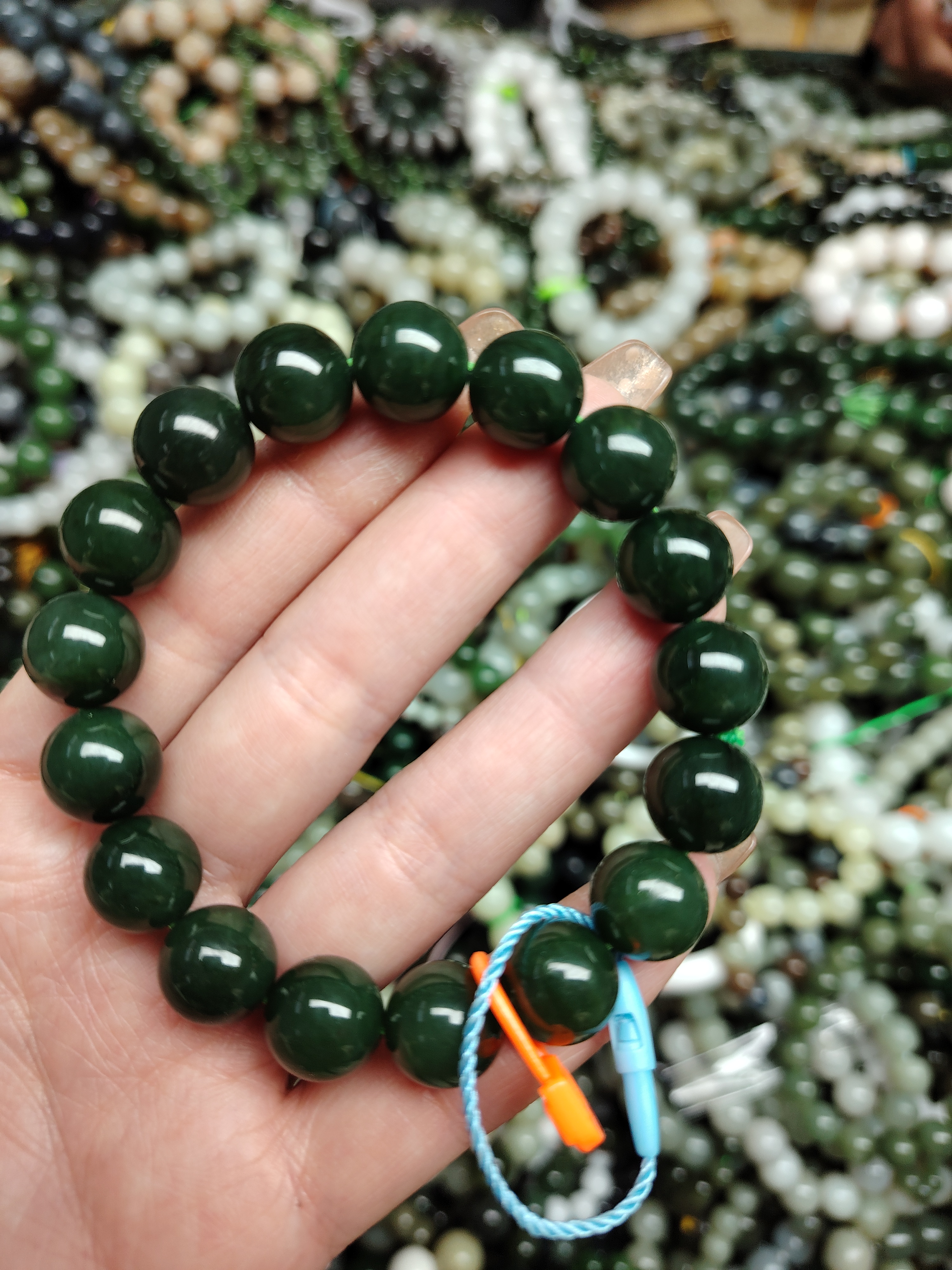 和田玉未镶嵌时尚